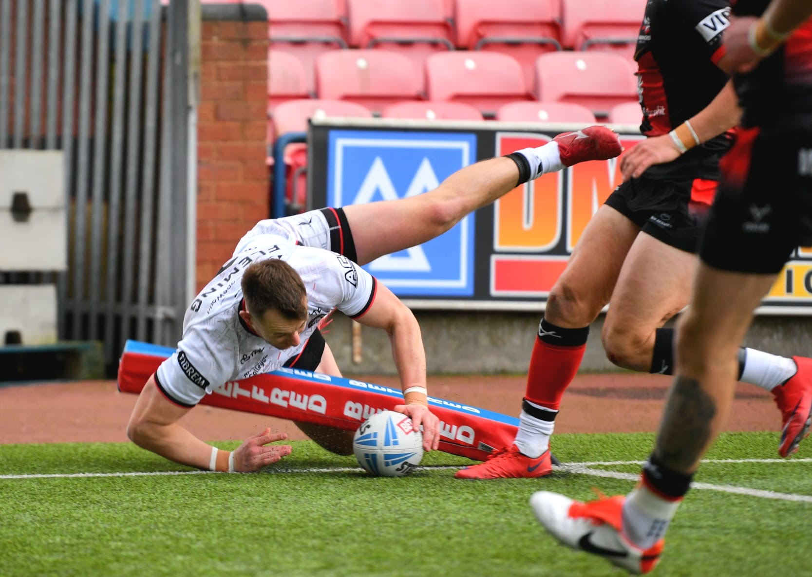 f460d913-84c8-4531-8d4b-04bbd4dd213b